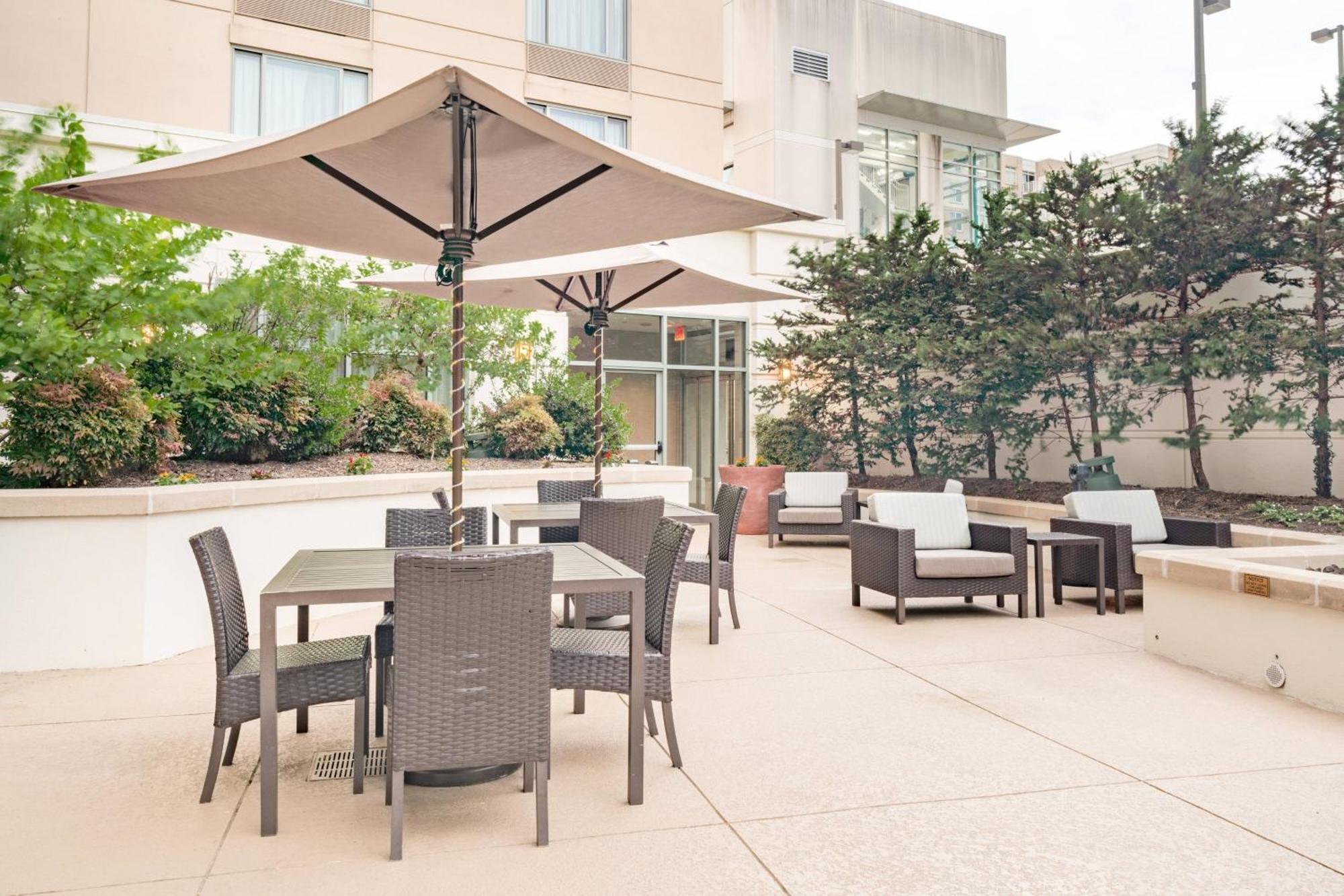 Courtyard By Marriott Silver Spring Downtown Exteriér fotografie